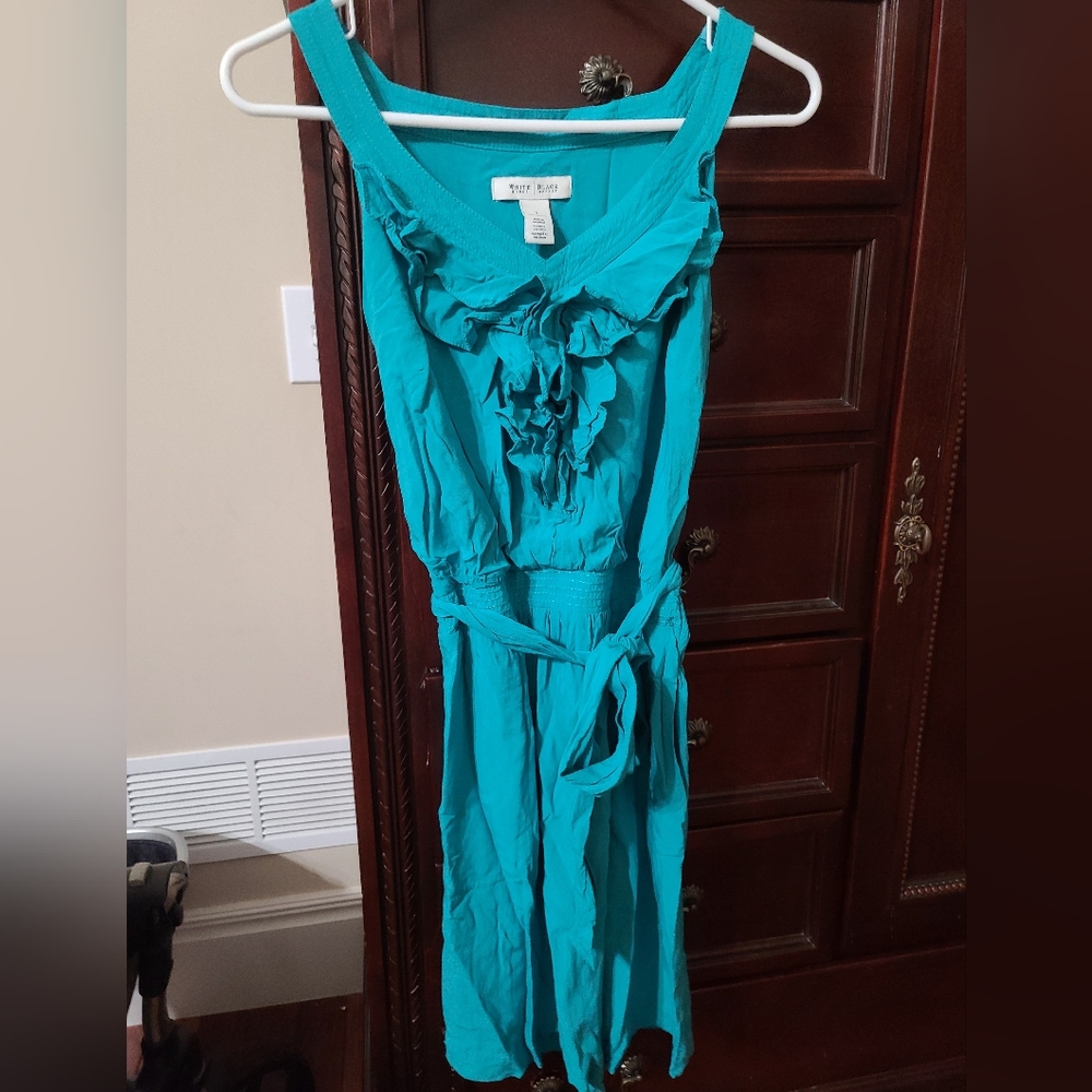 Ruffle sleeveless dress